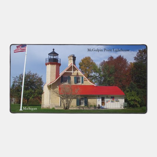 McGulpin Point Lighthouse Schreibtischmatte (Vorderseite)