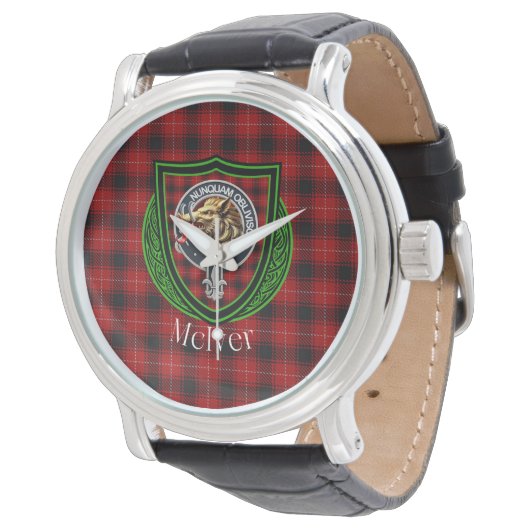 McIver Scottish Clan Tartan & Crest Armbanduhr (Schrägansicht)