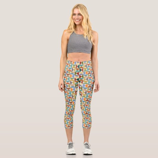 MCM simicles Rpt Patternfarbe auf Creme Capri Leggings (Vorderseite)