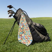 MCM simuliert Musterfarbe auf Creme Golfhandtuch (Gras)