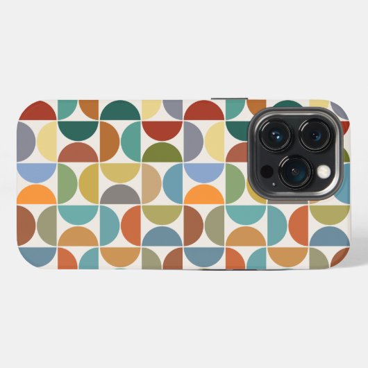 MCM simuliert Musterfarbe auf Creme iPhone Hülle (Rückseite (Horizontal))