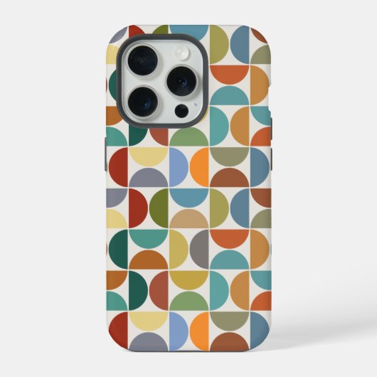 MCM simuliert Musterfarbe auf Creme iPhone Hülle (Rückseite)