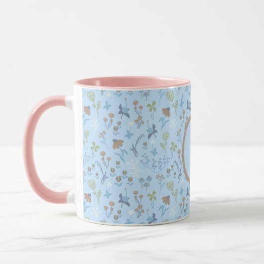Meadow Blume Blue Monogramed Tasse (Links)
