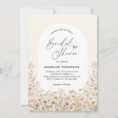 Meadow Wildblumen Arch Heart Script Brautparty Einladung (Vorderseite)