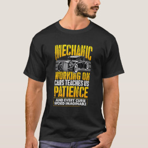 Mechaniker in der Garage repariert Dieselfahrzeuge T-Shirt