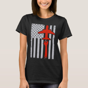 Mechaniker US-Flagge Flugzeug Flugzeug Mechaniker  T-Shirt