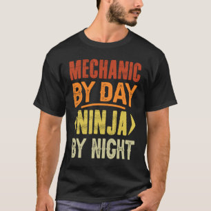 Mechanisch nach Tag Ninja nach Nacht Mechanische G T-Shirt