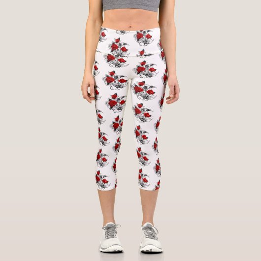 Mechanischer Halbmond mit Rote Rosen Capri Leggings (Vorderseite)