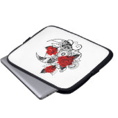 Mechanischer Halbmond mit Rote Rosen Laptopschutzhülle (Vorne Knopf)