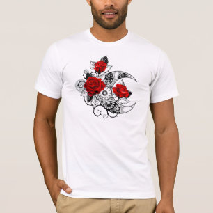 Mechanischer Halbmond mit roten Rosen T-Shirt