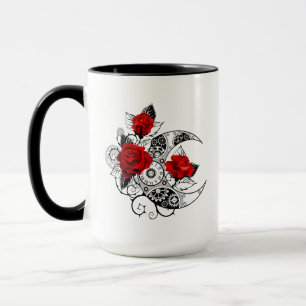 Mechanischer Halbmond mit roten Rosen Tasse