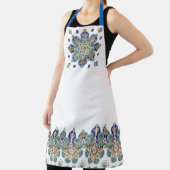 Medallien grenzen an Schürze (InSitu)