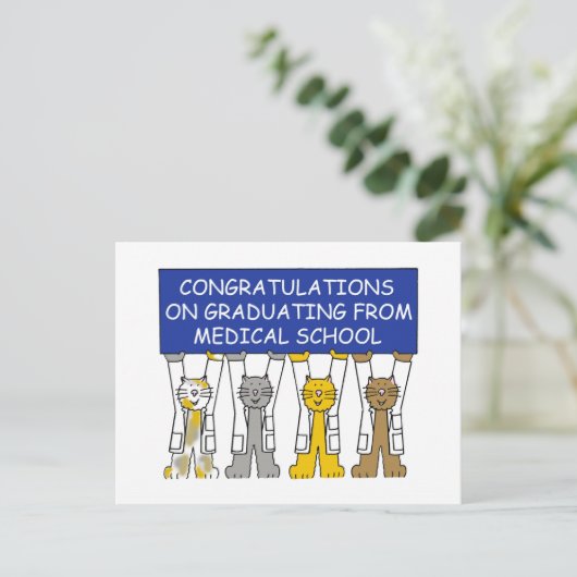 Medical School Graduate Gratulation Postkarte (Stehend Vorderseite)