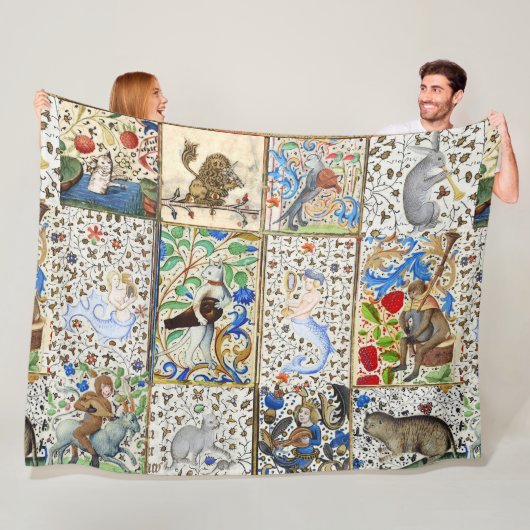 MEDIEVAL BESTIARY PLAYING MUSICAL INSTRUMENTS FLEECEDECKE (Beispiel)