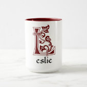 Medieval Botanical Decorative Capital L Tasse (Zentrum)