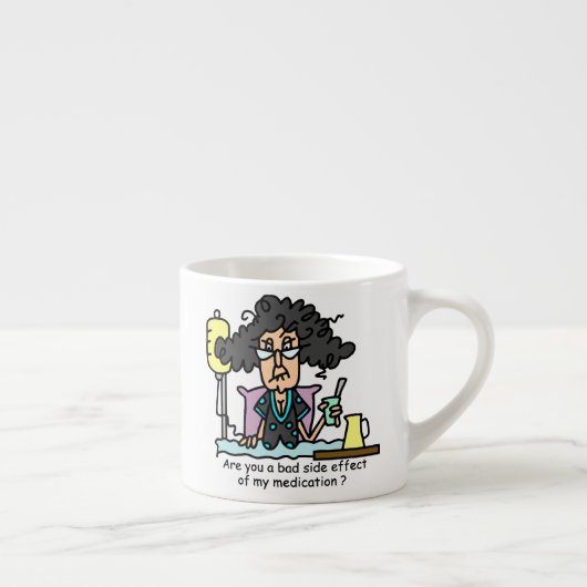 Medikations-Nebenwirkungs-dunkles Haar Espressotasse (Rechts)