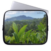 Medilludesign - Teeblätter Laptopschutzhülle (Vorderseite)