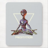 Meditation. Alien in ruhiger Pose Mousepad (Vorne)