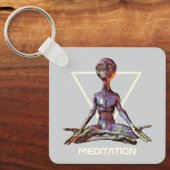 Meditation. Alien in ruhiger Pose Schlüsselanhänger (Vorderseite)