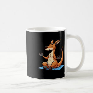 Meditation Känguru Yoga Pose entspannendes Tier  Kaffeetasse
