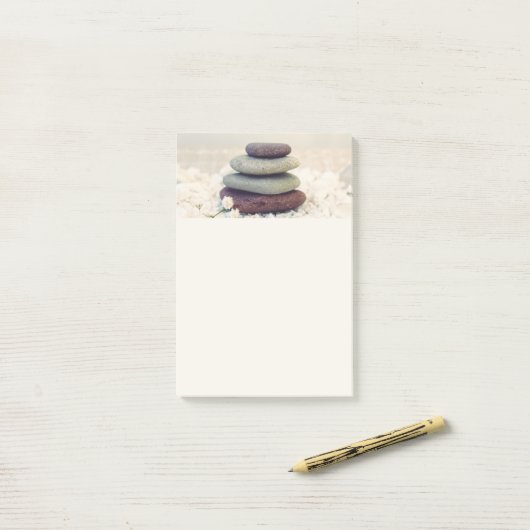 Meditative Cairn für Gesteinsteine Post-it Klebezettel (Auf Schreibtisch)