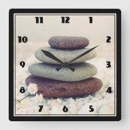 Meditative Cairn für Gesteinsteine Quadratische Wanduhr
