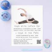 Meditative Posture Portrait Yoga Class Werbung Flyer (Einzeln)