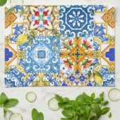 mediterrane Fliesen, Majolika, sizilianischer Stil Geschirrtuch (Gefaltet)