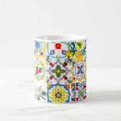 mediterrane Kacheln, Oliven, Chili, Paprikaschoten Kaffeetasse (Mittel)