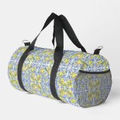 Mediterranean Blue Citrus Lemon Tile Pattern Duffle Bag (Rechte Ecke)