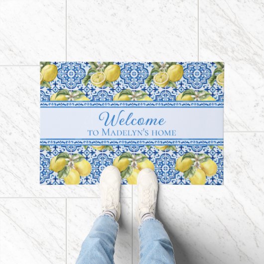 Mediterranean Lemon Blue Tile Personalized Welcome Fußmatte (Indoor)