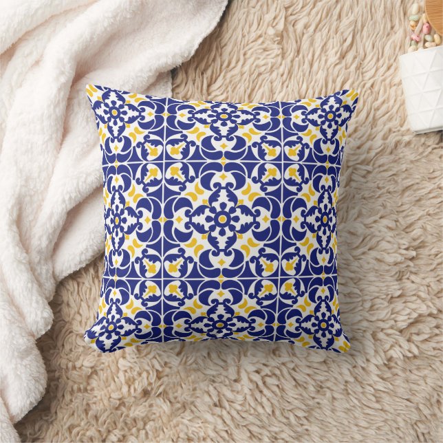 Mediterranean Tiles Blue & Yellow Pattern Kissen (Decke)