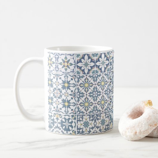 Mediterranean Tiles, Moroccan, Majolica, Azulejo Kaffeetasse (Mit Donut)