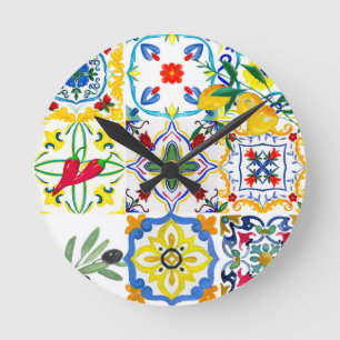Mediterranean tiles,olives,chilli peppers,lemons  runde wanduhr