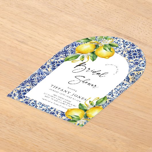 Mediterranes blaues Tiles Lemons Arch Brautparty Acryleinladungen (Ablage )