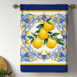 Mediterranes Tile Lemon Bouquet Geschirrtuch<br><div class="desc">Mediterrane Kacheln und hübsche Zitronenbouquet Küchentücher. Schöne Zitronen auf einem blauen und weißen mediterranen Fliesenboden. Sie können Text zu personalisieren hinzufügen.</div>