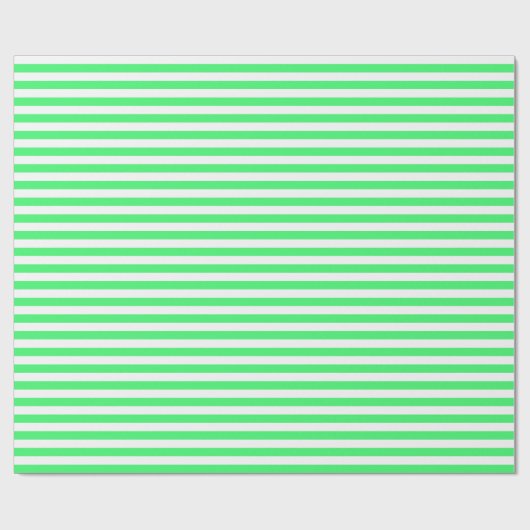Medium LightGreen und White Stripes Wrapping Paper Geschenkpapier (Flach)