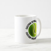 Medium Personalized Text Tennis Ball  11oz. Custom Kaffeetasse (VorderseiteRechts)