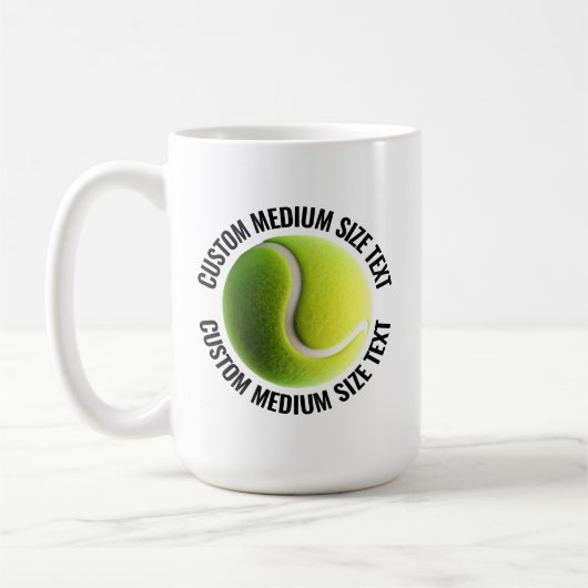 Medium Personalized Text Tennis Ball 15 oz. Custom Kaffeetasse (Links)