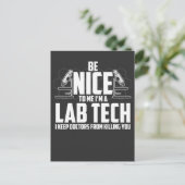 Medizinischer Labrador Tech Gift - Labortechniker Postkarte (Stehend Vorderseite)