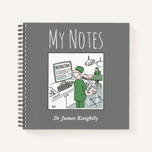 Medizinisches Notebook mit dem Namen des Eigentüme Notizblock