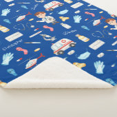 Medizinstudium des kleinen jungen Arztes mit dem N Sherpadecke (3/4)