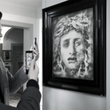 Medusa Antike Goddess Portrait in Grau