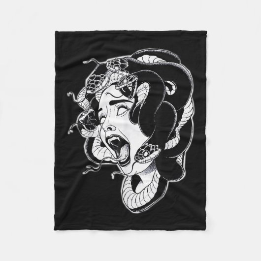 Medusa Blackwork Tattoo Flash Fleecedecke (Vorderseite)