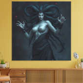 „Medusa – Blick der Macht“ Leinwanddruck (Insitu (Wohnzimmer))
