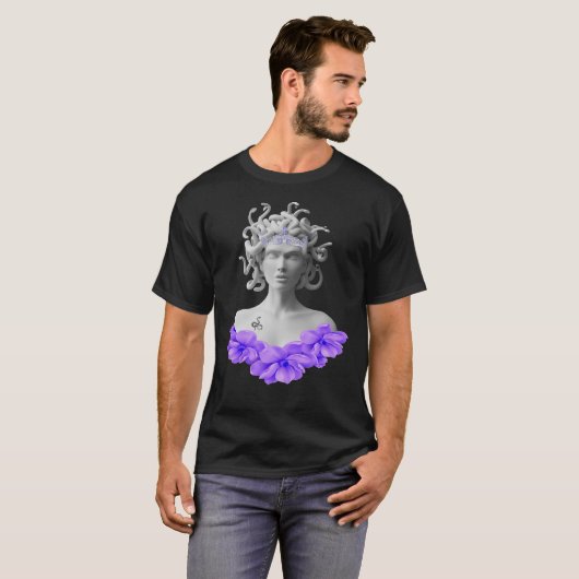 Medusa Gorgon Griechische Mythologie Lila Bloral T-Shirt (Vorne ganz)