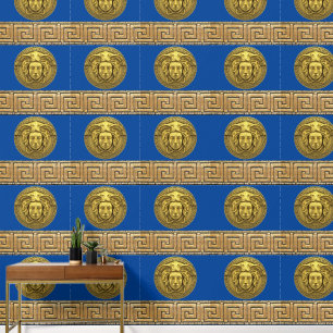 Medusa und griechisches Schlüsselgold im BLAU Desi Tapete