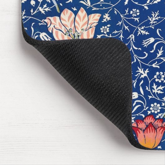 Medway Pattern (1885) von William Morris Mousepad (Ecke)