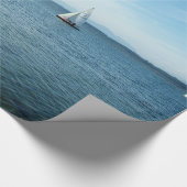 Meer, blauer Himmel und weiße Boote - Feriengesche Geschenkpapier (Ecke)