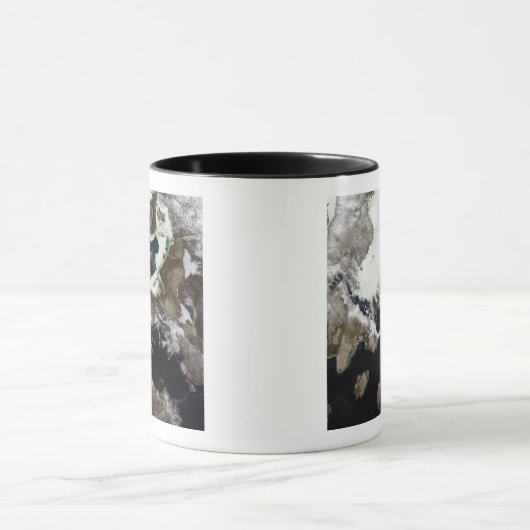 Meereis und Sedimente in Nunavut, Kanada Tasse (Zentrum)